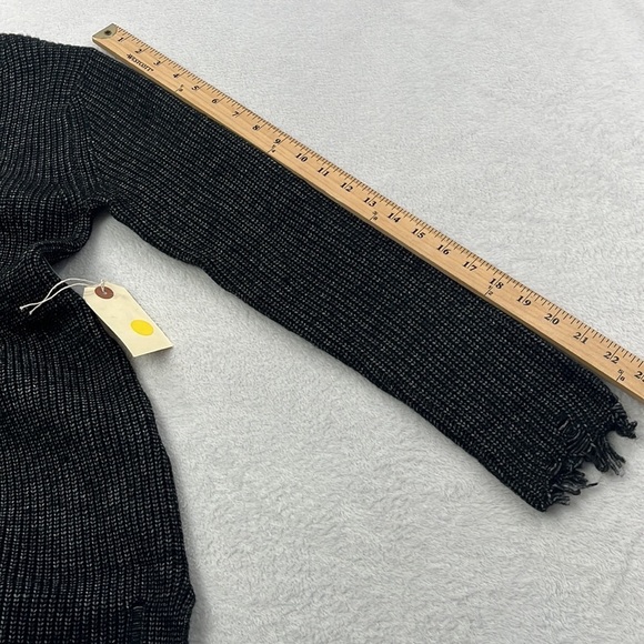 NWOT Stitches & Stripes XS Distressed Charcoal Black‎ V Neck Sweater - Picture 6 of 13